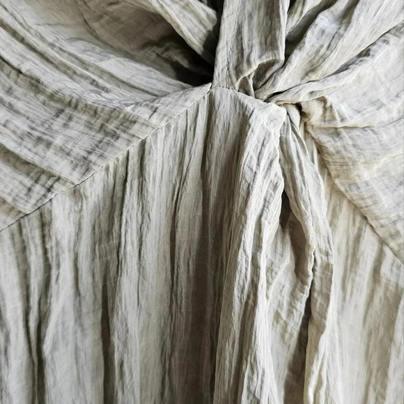 ❤️HOST PICK❤️ H&M Crinkled Relaxed Dress Mama Maternity 3/4 Sleeve Green… - Picture 3 of 5